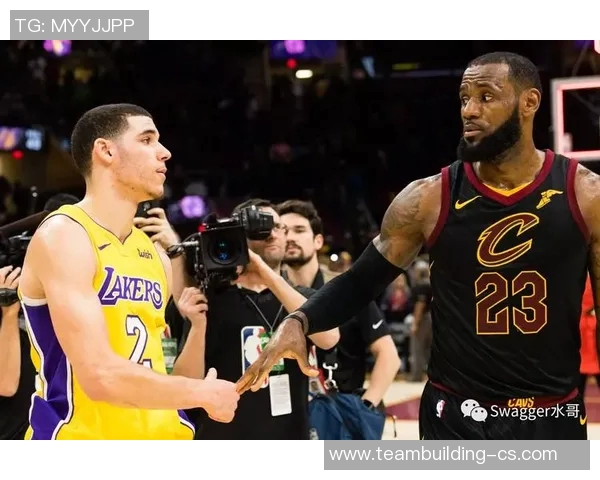 凯尔库兹马的篮球之路：从新秀到明星球员的蜕变与成长