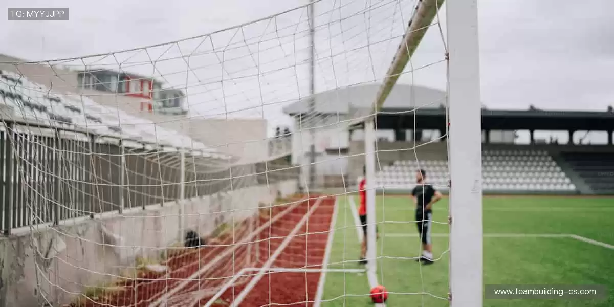 🎮潮流周边，让热爱从赛场延伸到生活！🌟